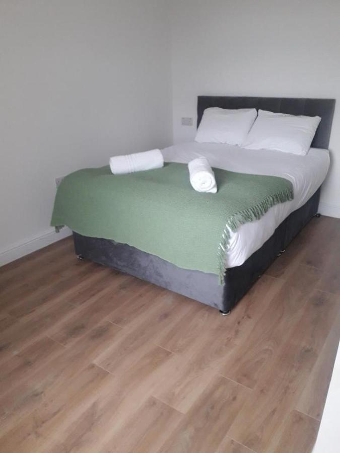 Catherine 5 Bedroom House Crewe Eksteriør bilde